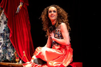 With Fabulous Frivolity, Serious Shakesperean Actor Brings a New Lens to the Canon